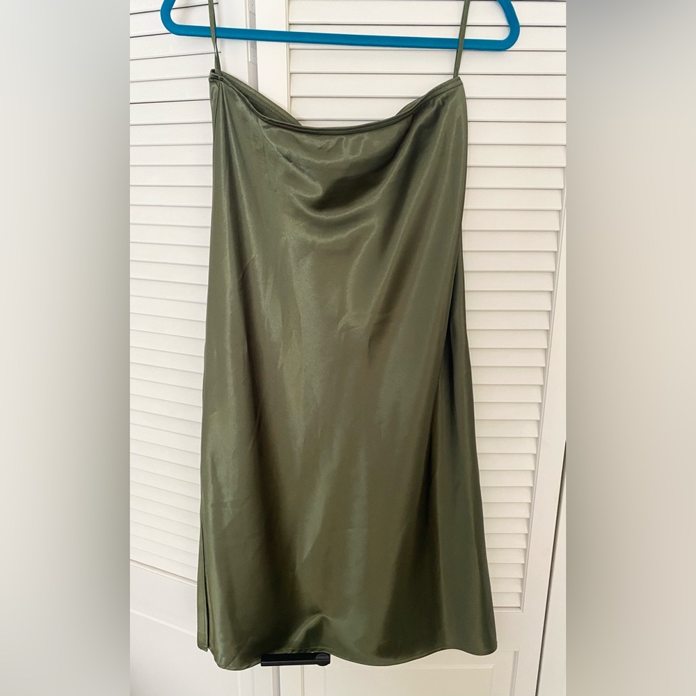 Topshop Green Silk Skirt size 8